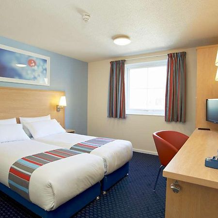 Travelodge Redhill Redhill  Quarto foto