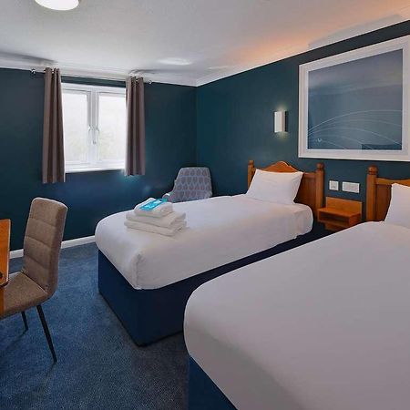 Travelodge Redhill Redhill  Quarto foto